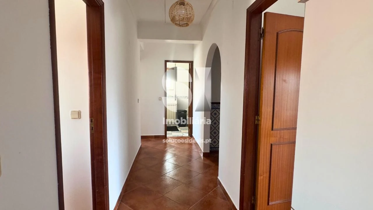 Moradia T4 para Venda em São Martinho do Bispo e Ribeira de Frades Foto 4