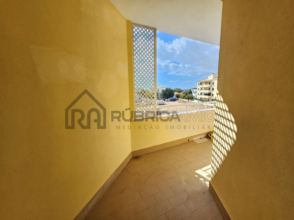 Apartamento T2 para Venda em Almancil Foto 13