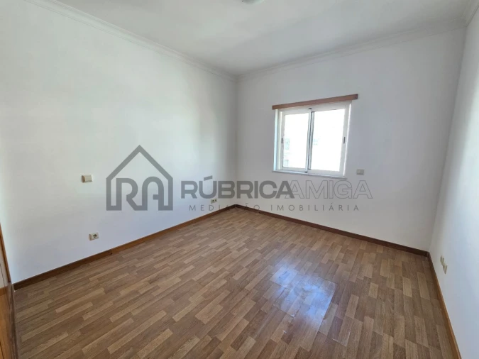 Apartamento T2 para Venda em Almancil Foto 15