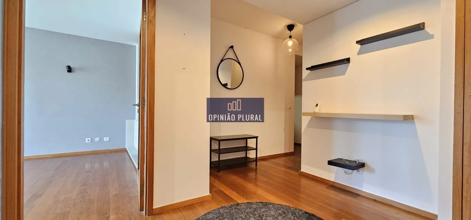 Apartamento T2 para Venda em Vila Nova da Telha Foto 13