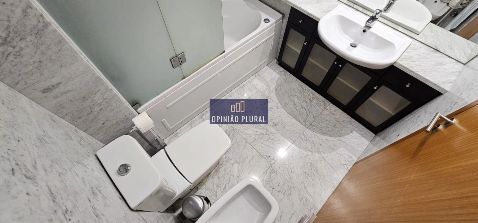 Apartamento T2 para Venda em Vila Nova da Telha Foto 17