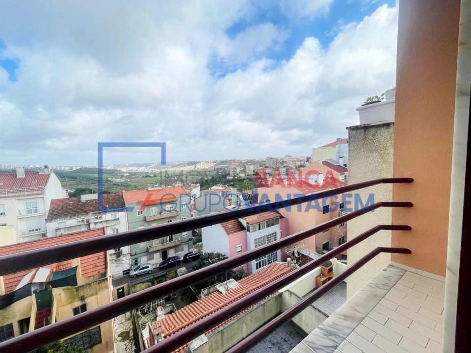 Apartamento T2 para Venda em Encosta do Sol Foto 19