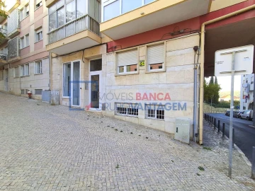 Apartamento T2 para Venda em Campolide