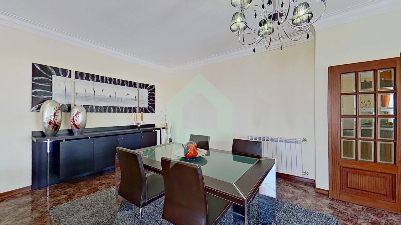 Moradia T4 para Venda em Galegos (São Martinho) Foto 7