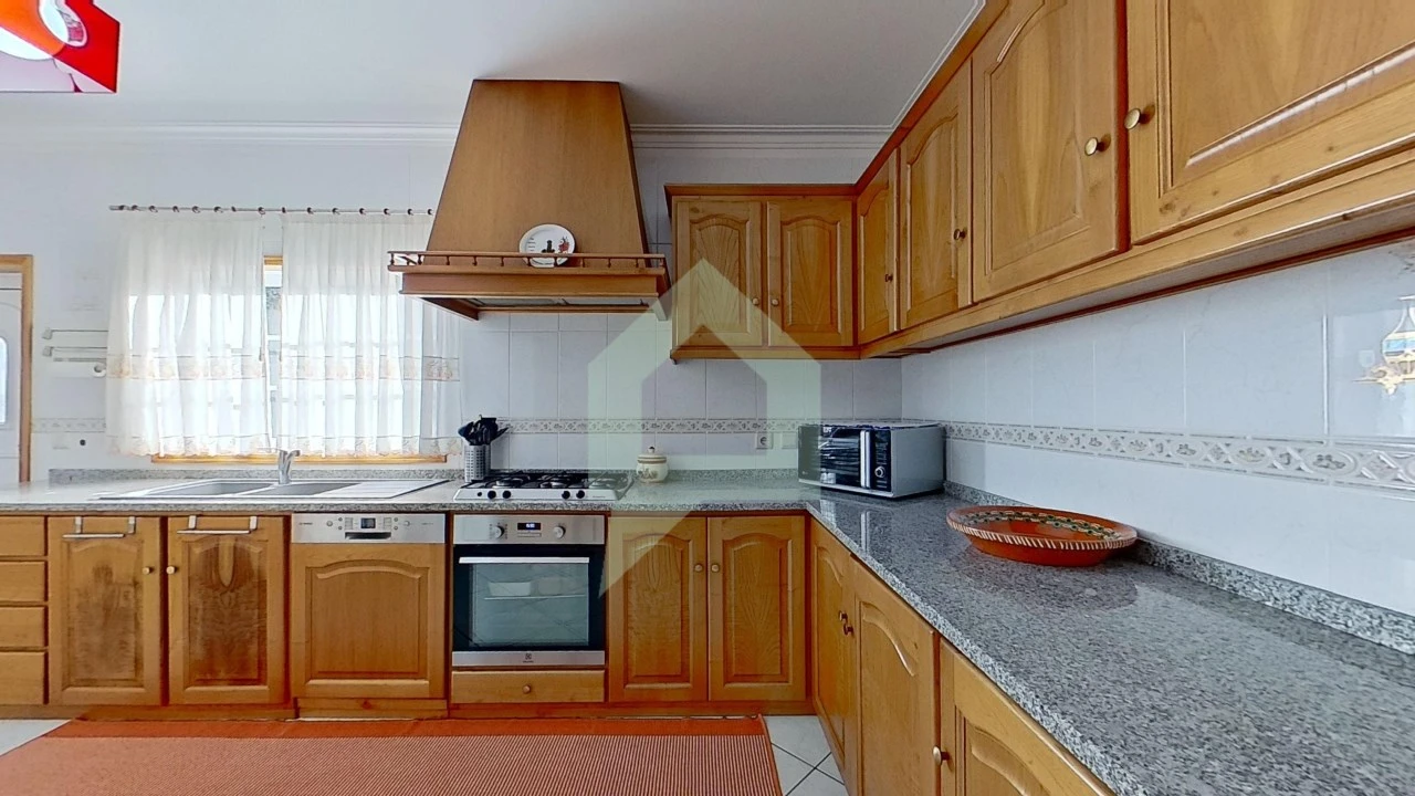 Moradia T4 para Venda em Quintiães e Aguiar Foto 6