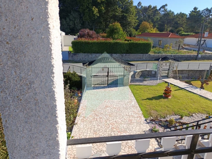 Moradia T3 para Venda em Fragoso Foto 26