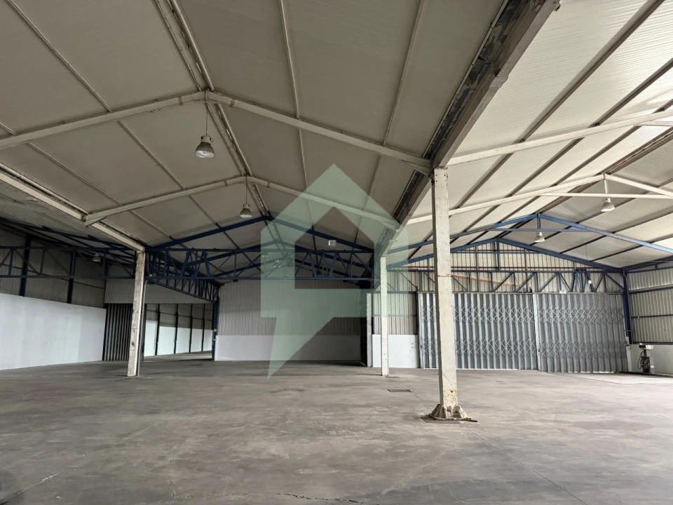 Armazém para Venda em Chorente, Góios, Courel, Pedra Furada e Gueral Foto 26