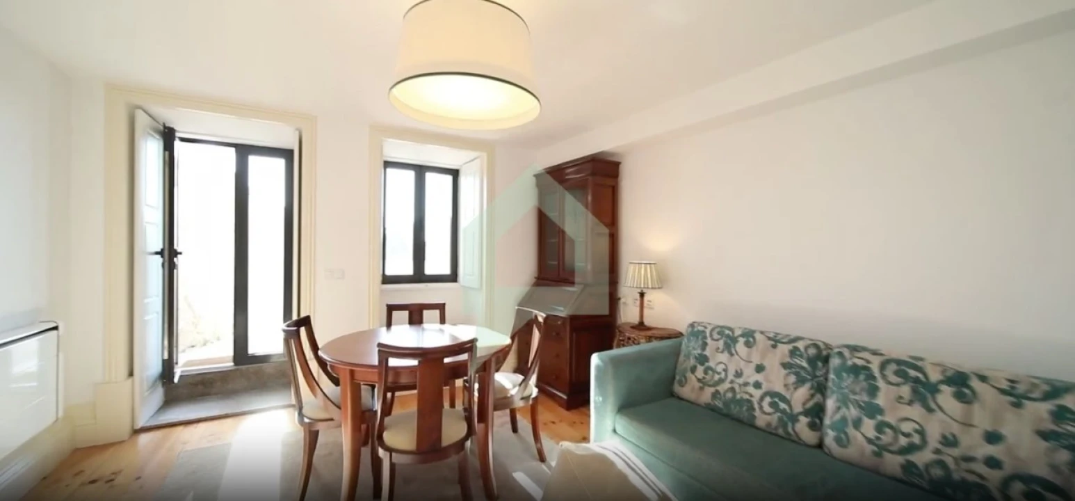 Apartamento T1 para Venda em Cedofeita, Santo Ildefonso, Sé, Miragaia, São Nicolau e Vitória Foto 26