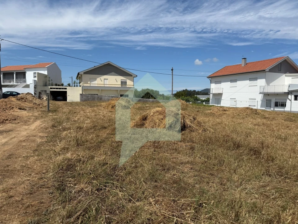 Terreno para Venda em Rio Covo (Santa Eugenia) Foto 7