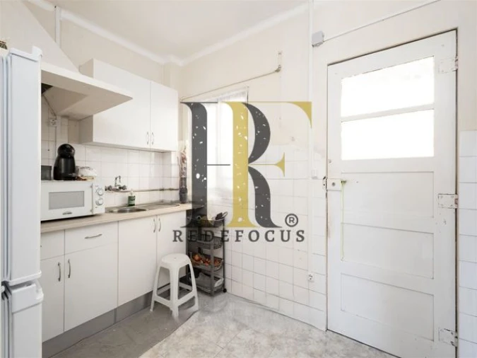 Moradia T2 para Venda em Silvalde Foto 8