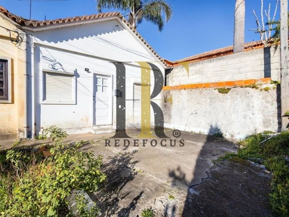 Moradia T2 para Venda em Silvalde Foto 3