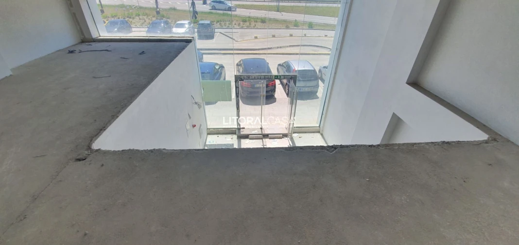 Loja para Arrendamento em Glória e Vera Cruz Foto 9