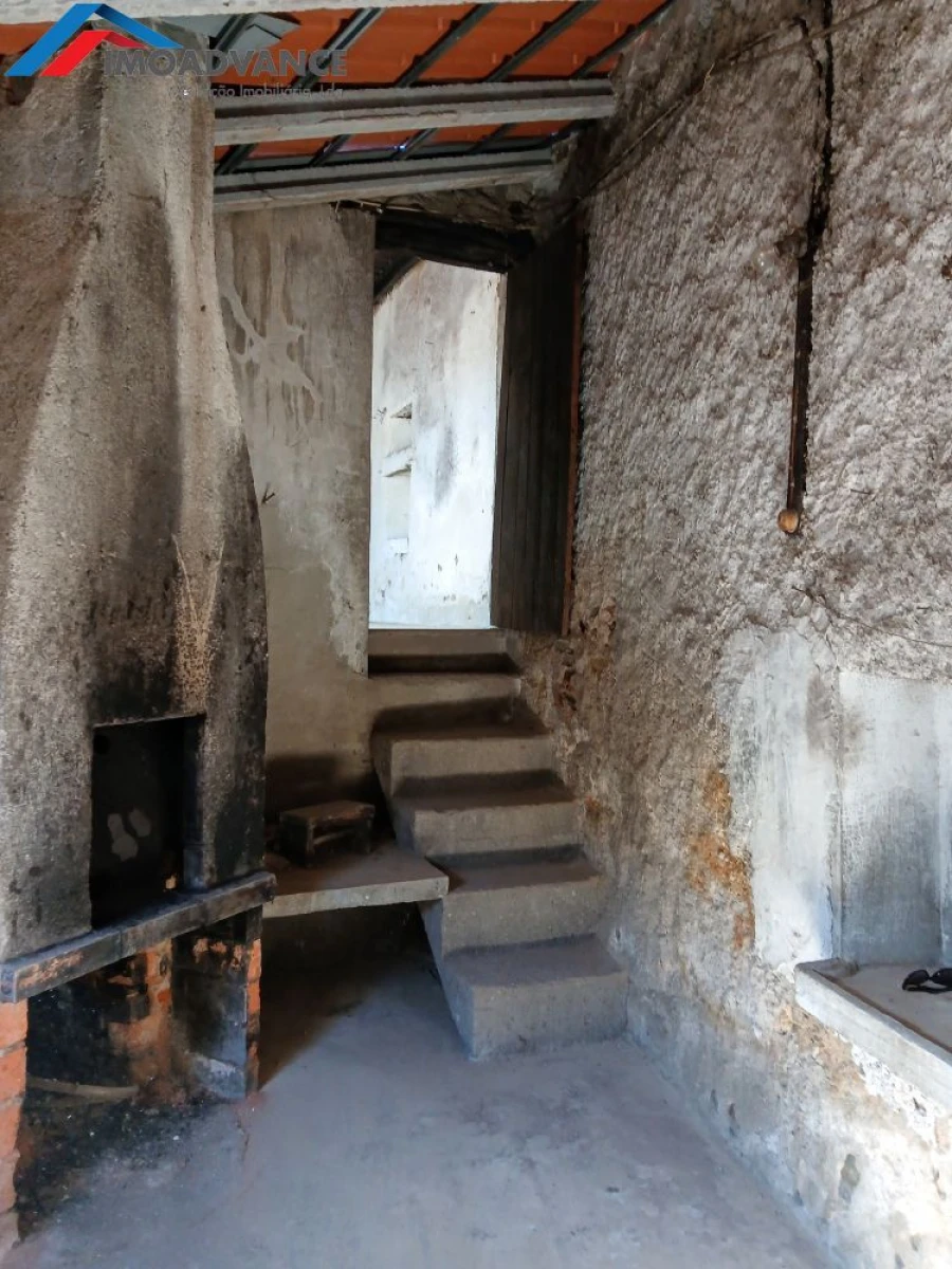 Moradia T2 para Venda em Lorvão Foto 7