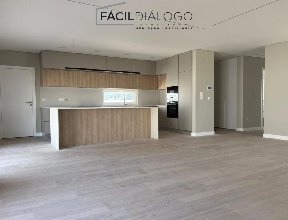 Moradia T3 para Venda em Azeitão (São Lourenço e São Simão) Foto 3