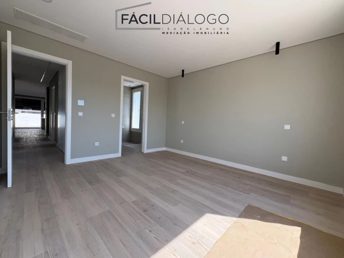 Moradia T3 para Venda em Azeitão (São Lourenço e São Simão) Foto 16