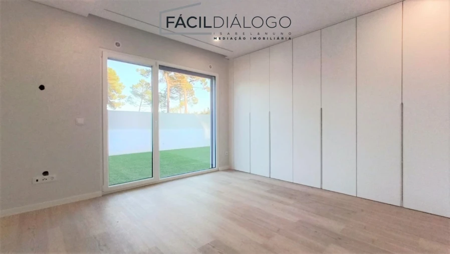 Moradia T3 para Venda em Azeitão (São Lourenço e São Simão) Foto 22