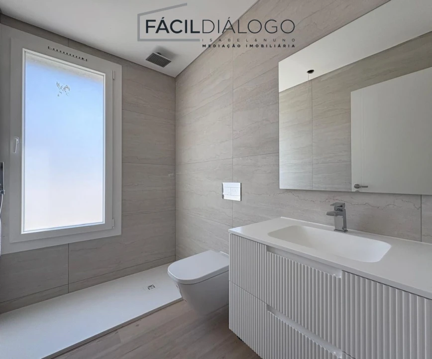 Moradia T3 para Venda em Azeitão (São Lourenço e São Simão) Foto 12