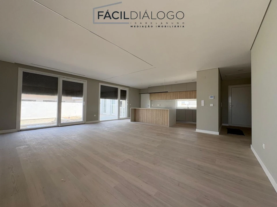 Moradia T3 para Venda em Azeitão (São Lourenço e São Simão) Foto 1