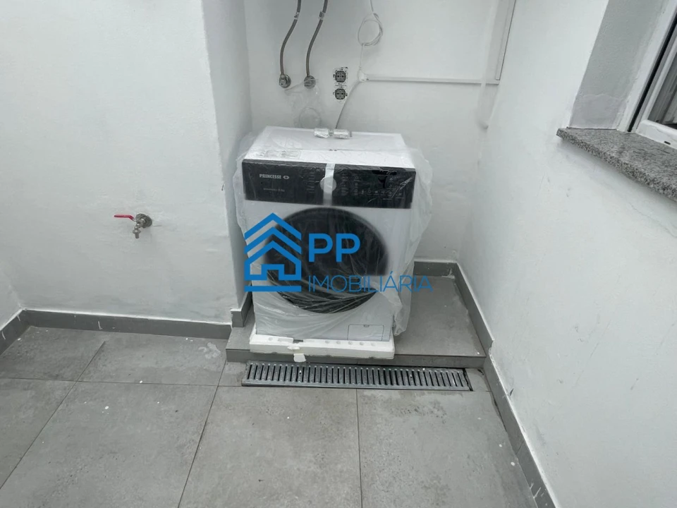 Moradia T1 para Venda em Cedofeita, Santo Ildefonso, Sé, Miragaia, São Nicolau e Vitória Foto 24