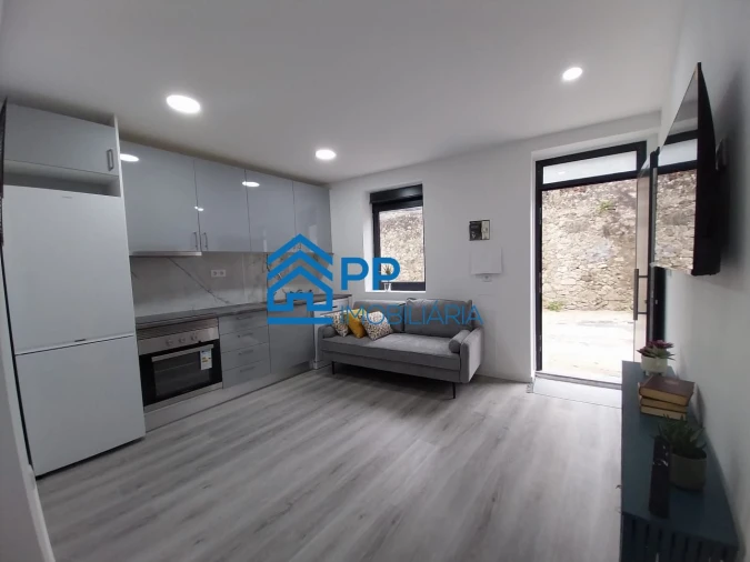 Moradia T1 para Venda em Cedofeita, Santo Ildefonso, Sé, Miragaia, São Nicolau e Vitória Foto 1