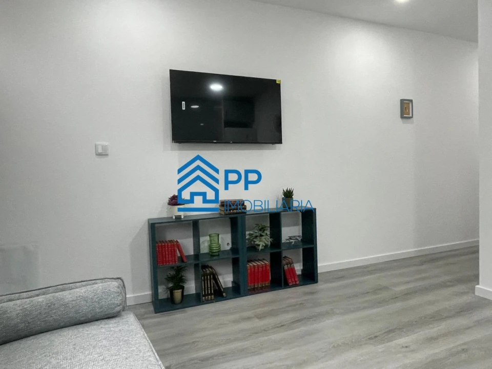 Moradia T1 para Venda em Cedofeita, Santo Ildefonso, Sé, Miragaia, São Nicolau e Vitória Foto 11