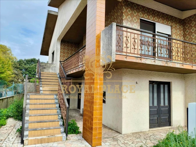 Moradia T3 para Venda em Santa Maria de Lamas Foto 3