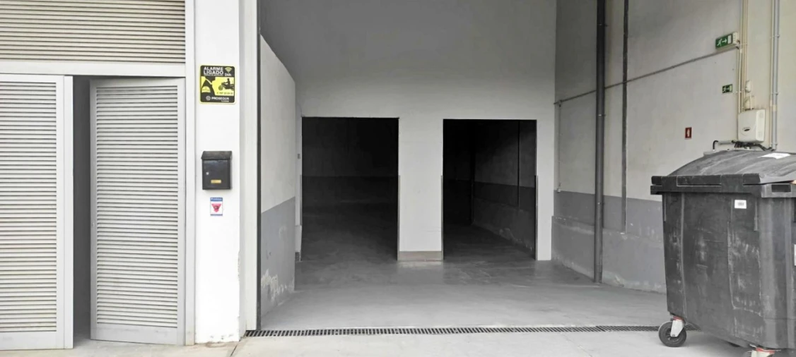 Armazém para Arrendamento em Moreira Foto 7