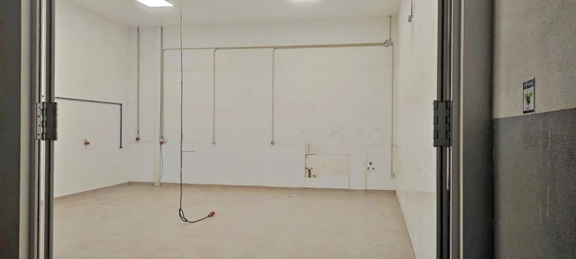 Armazém para Arrendamento em Moreira Foto 12