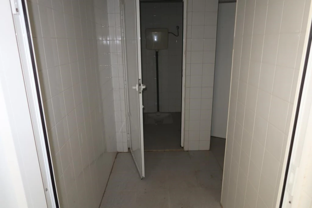 Armazém para Venda em Comenda Foto 5