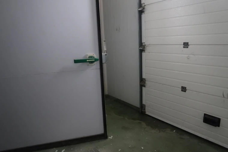 Armazém para Venda em Comenda Foto 6