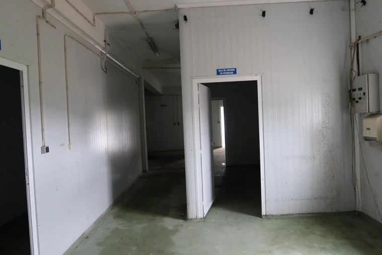 Armazém para Venda em Comenda Foto 7