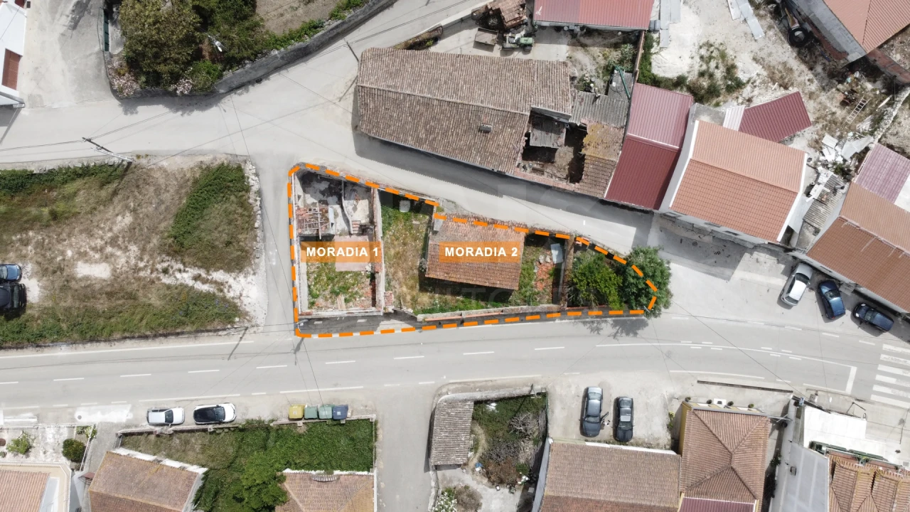 Moradia T6 para Venda em Roliça Foto 1