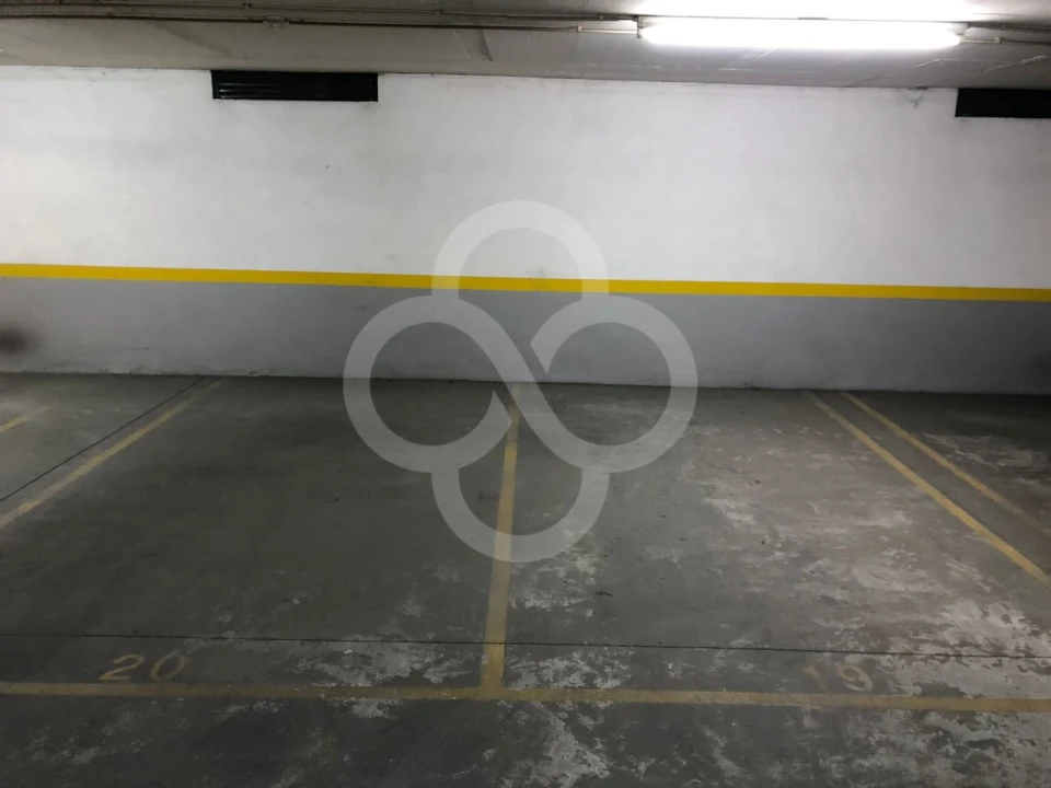 Negócio para Venda em Massamá e Monte Abraão Foto 16