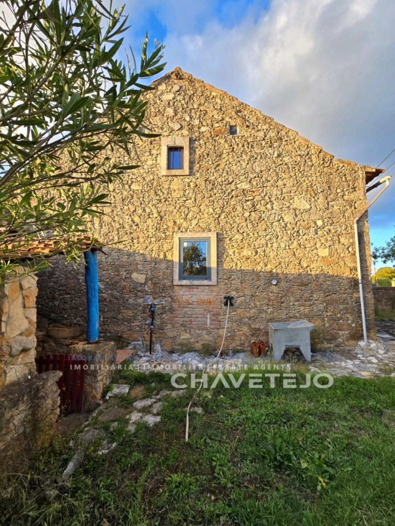 Quinta T3 para Venda em Casais e Alviobeira Foto 3