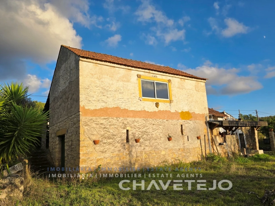 Quinta T3 para Venda em Casais e Alviobeira Foto 4