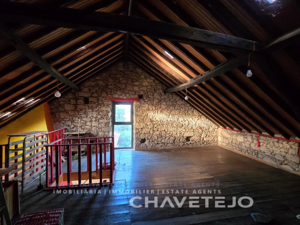 Quinta T3 para Venda em Casais e Alviobeira Foto 16