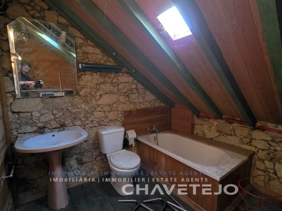 Quinta T3 para Venda em Casais e Alviobeira Foto 17