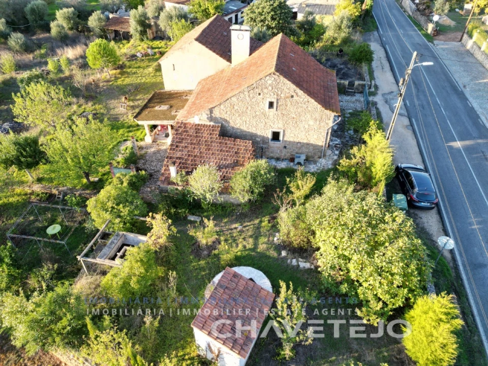 Quinta T3 para Venda em Casais e Alviobeira Foto 49