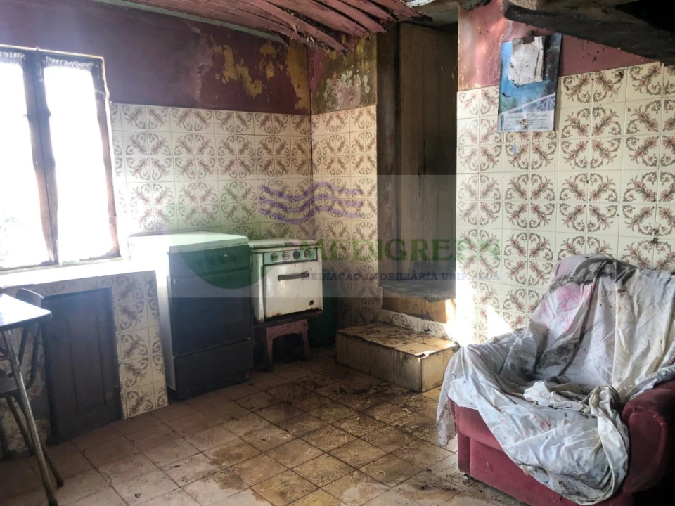 Moradia T4 para Venda em Silva Escura e Dornelas Foto 6