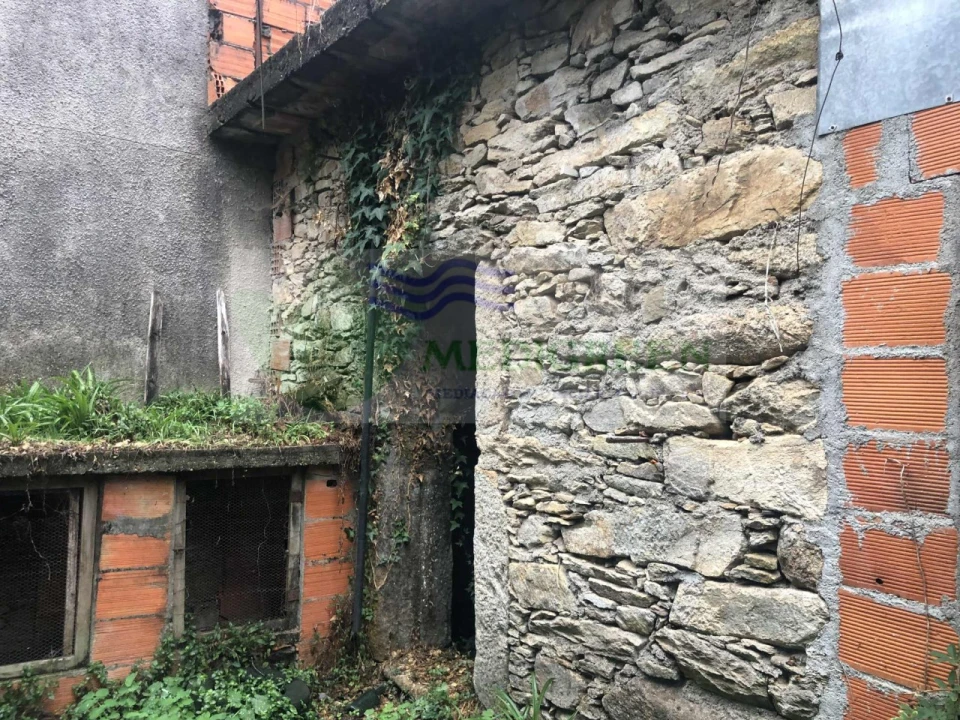 Moradia T4 para Venda em Silva Escura e Dornelas Foto 15