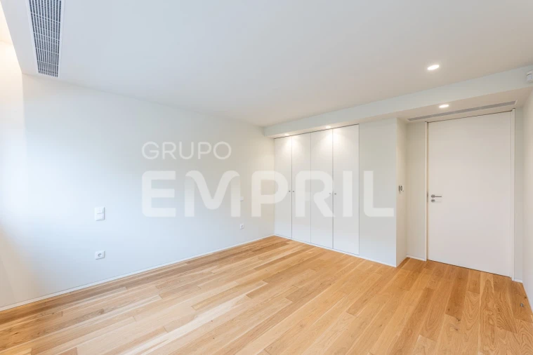 Moradia T4 para Venda em Gulpilhares e Valadares Foto 25