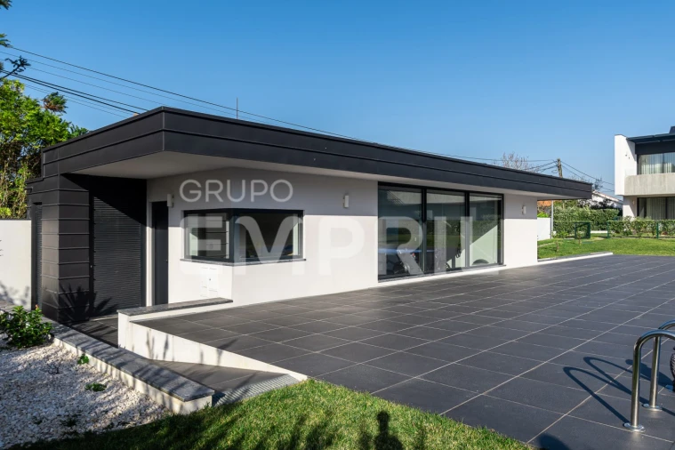 Moradia T4 para Venda em Gulpilhares e Valadares Foto 31