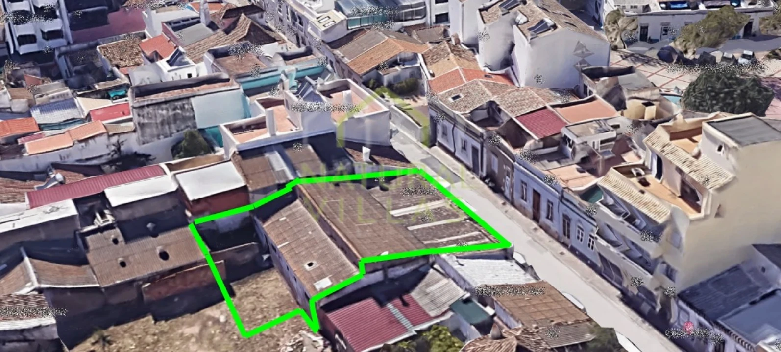Moradia T2 para Venda em Faro (Sé e São Pedro) Foto 2