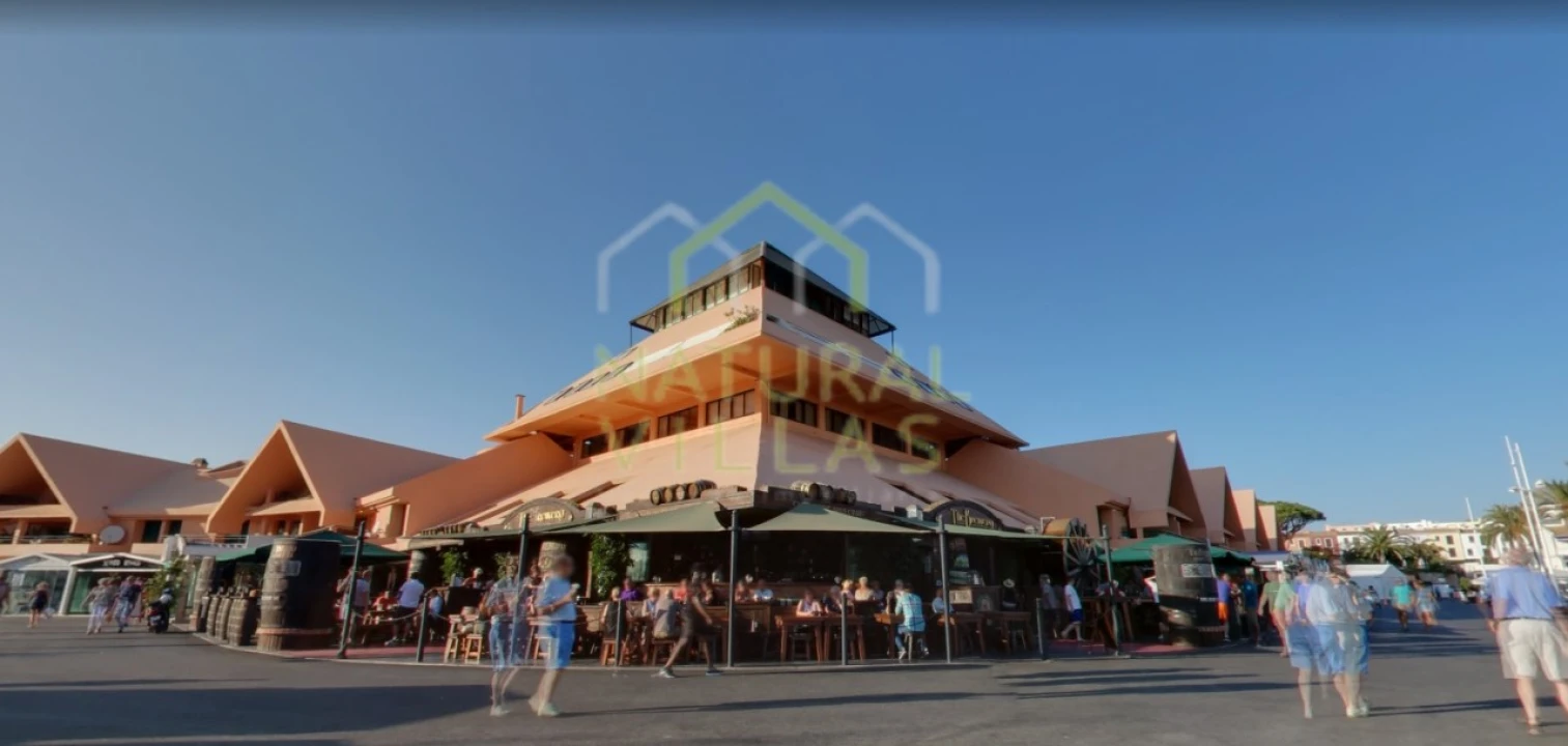 Loja para Venda em Quarteira Foto 1