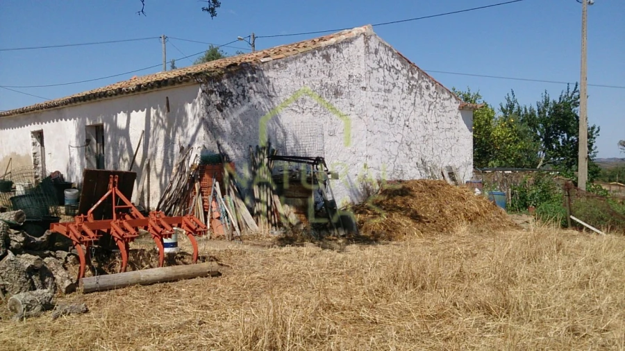 Quinta T3 para Venda em Ameixial Foto 2