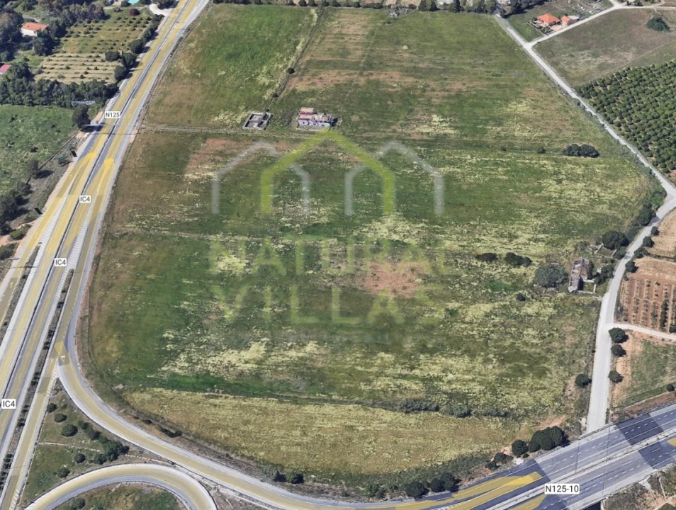 Terreno Misto para Venda em Faro (Sé e São Pedro) Foto 10