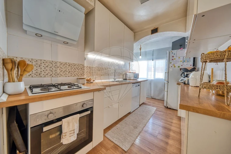 Apartamento T3 para Venda em Almeirim Foto 1