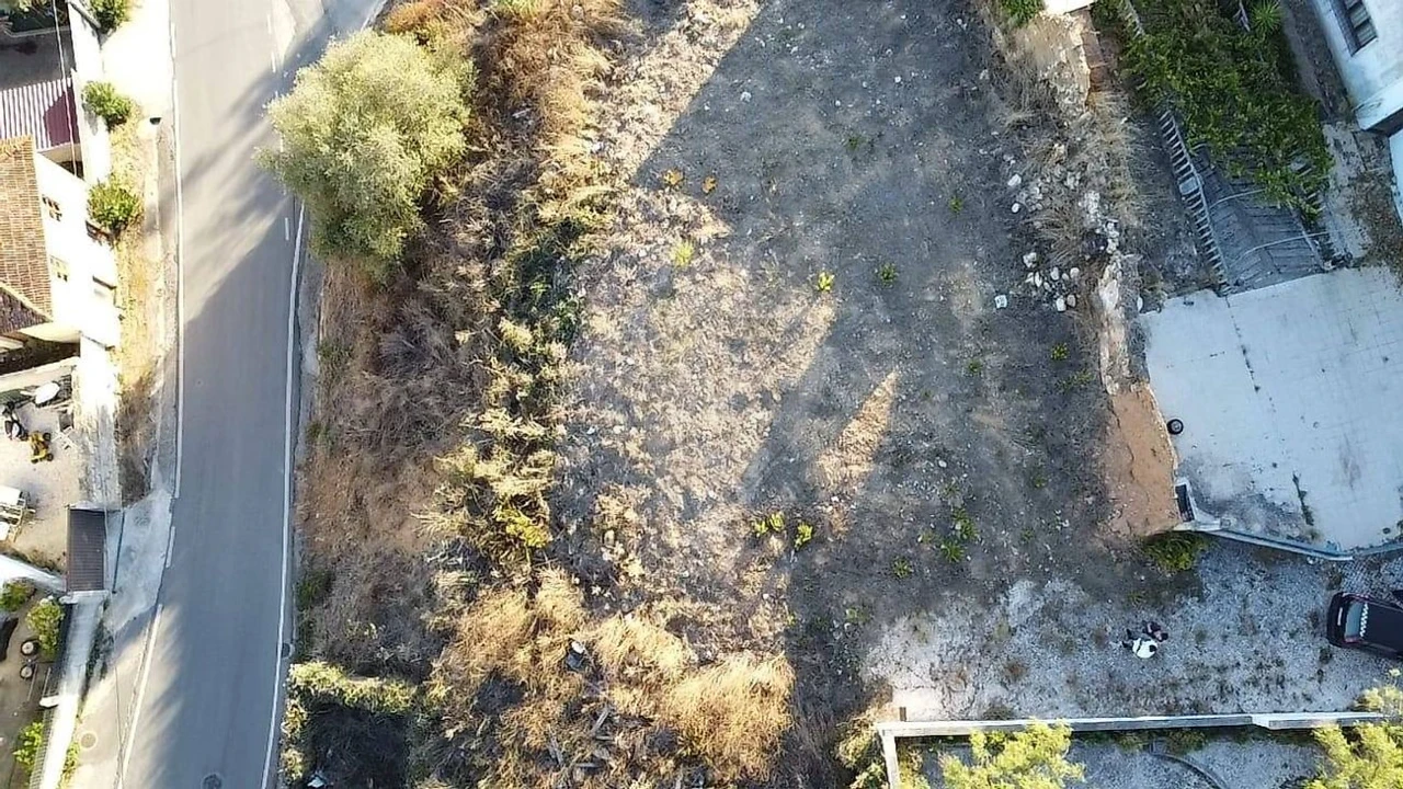 Moradia T3 para Venda em Arneiro das Milhariças Foto 16