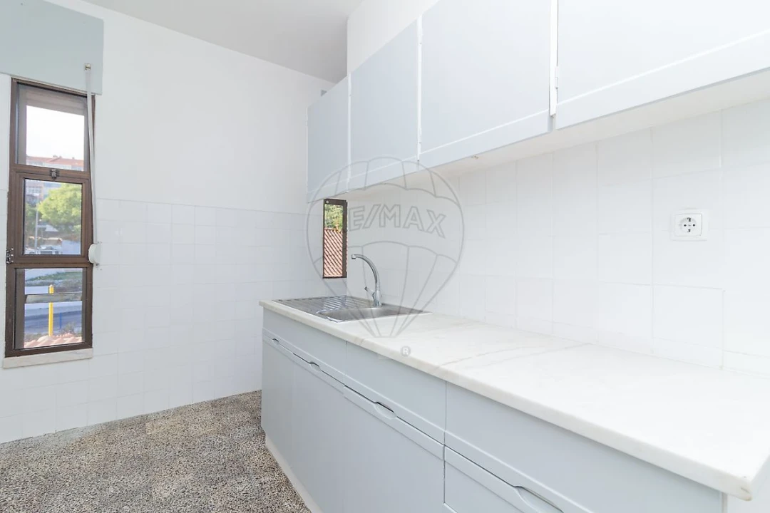 Prédio para Venda em Vila Franca de Xira Foto 25