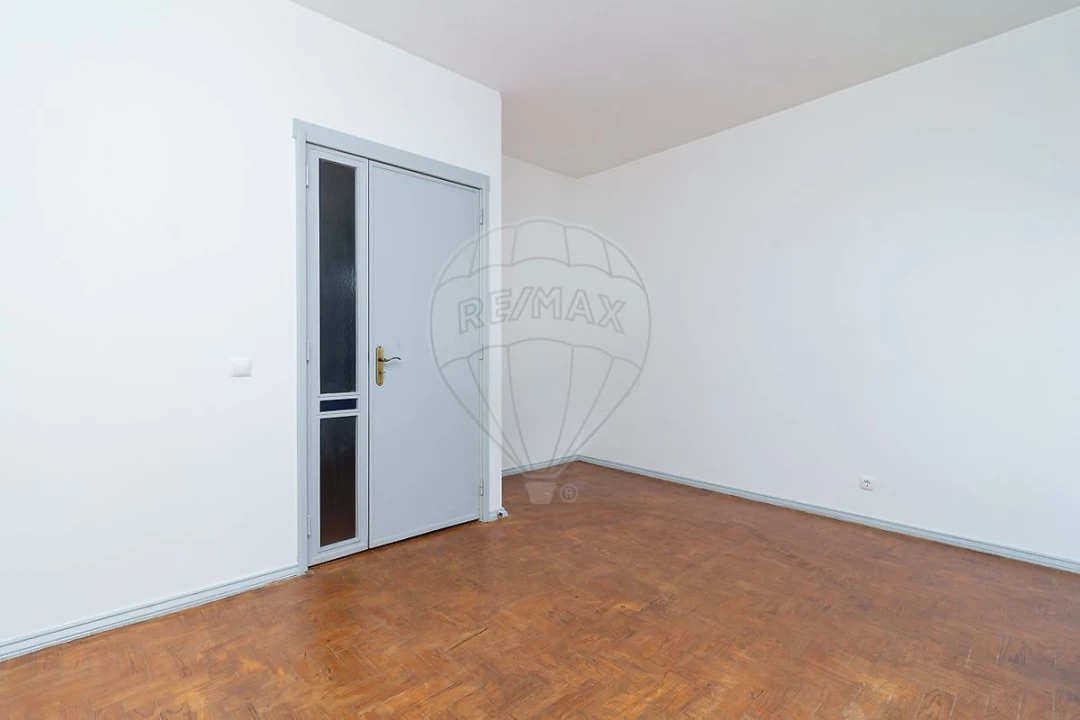 Prédio para Venda em Vila Franca de Xira Foto 29